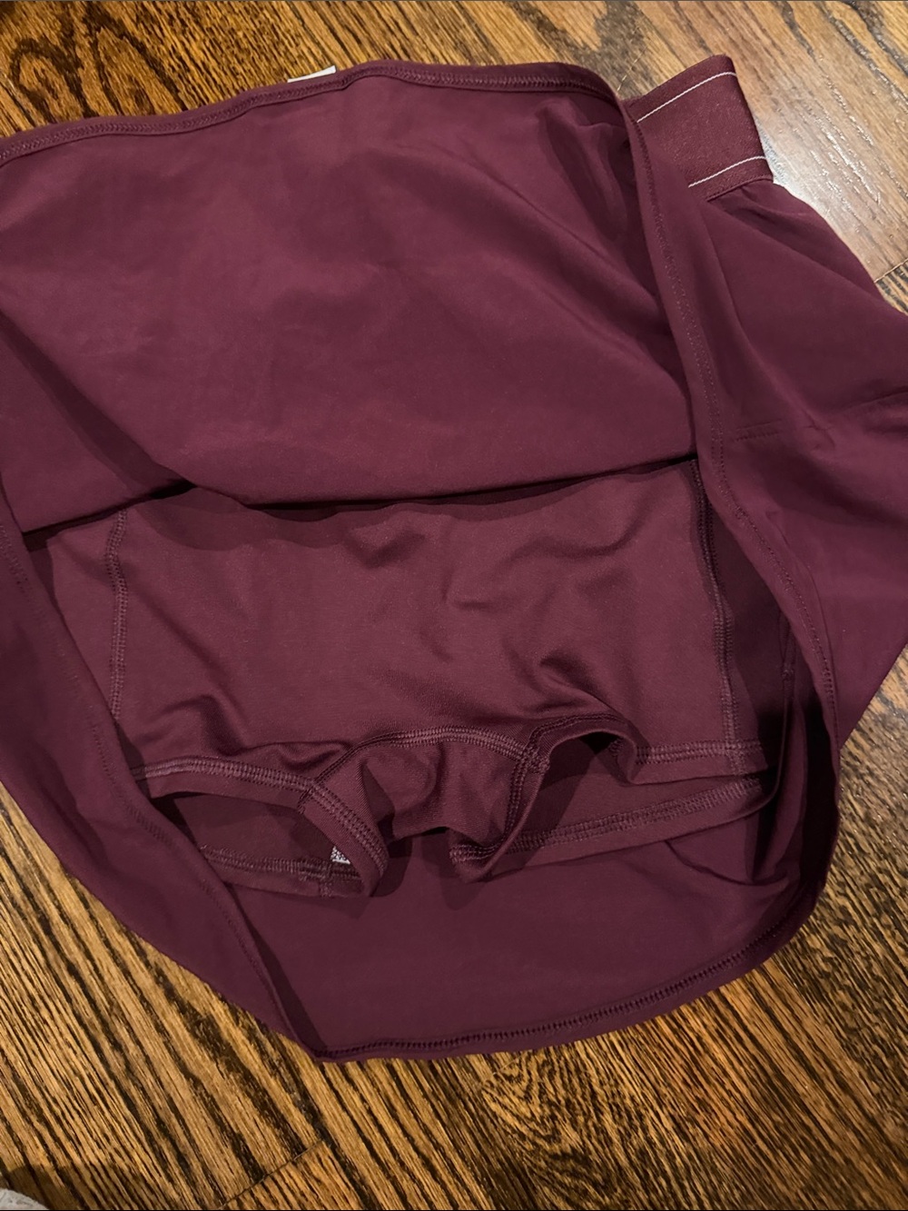 ALO Yoga match point tennis skirt - Picture 3 of 4